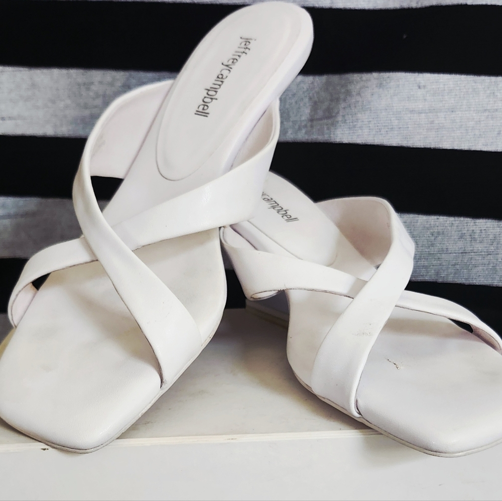 ✅️Jeffery Campbell mule/sandals white heel size 8